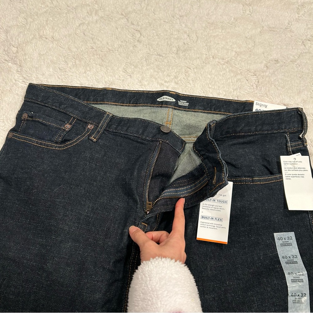 NWT Old Navy Dark-wash Skinny Built-In Tough Built-In Flex Jeans 40x32 - Picture 2 of 6